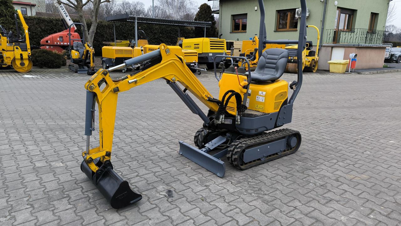 2019 Yanmar SV08– 1A(S) mini excavator, side view 2019 Yanmar SV08– 1A(S) mini excavator, side view
