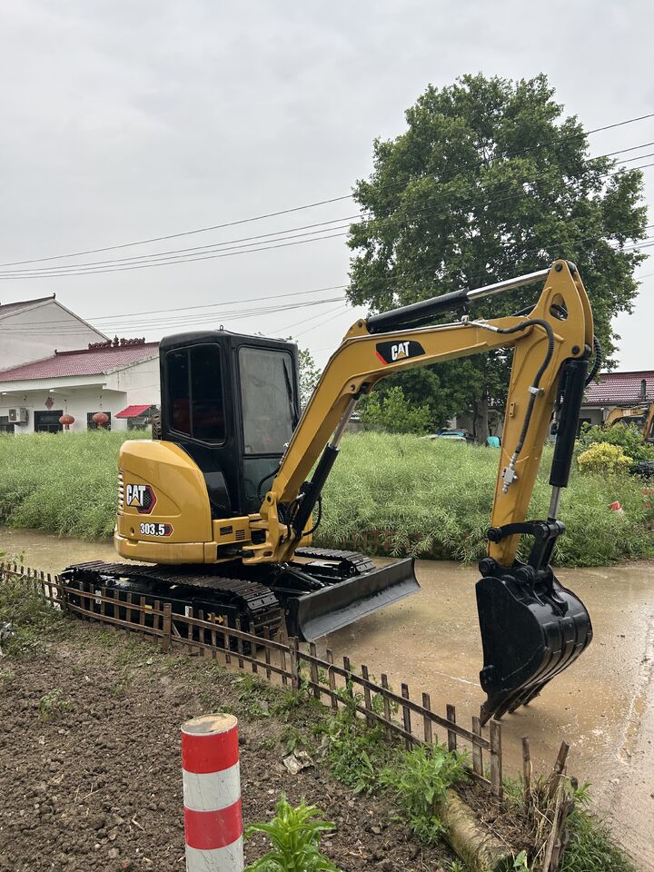 2020 Caterpillar 303.5E Mini Excavator 2020 Caterpillar 303.5E Mini Excavator