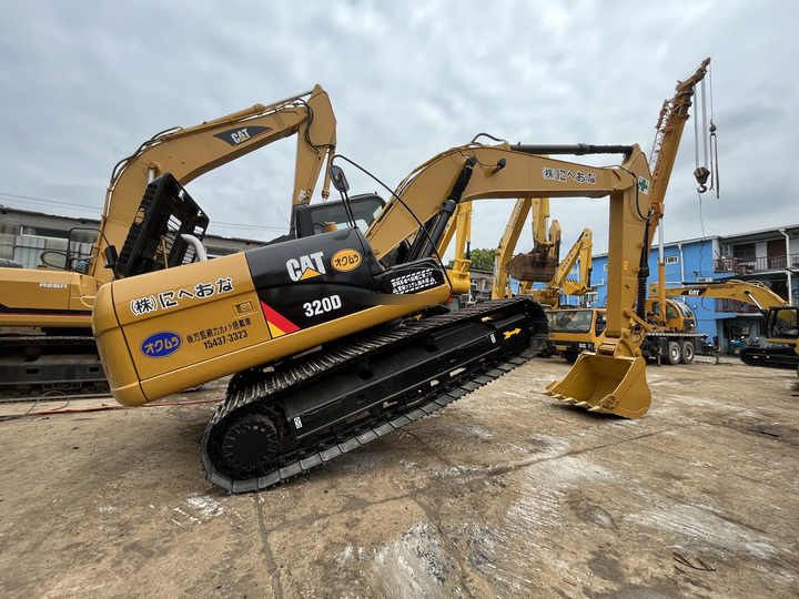 2020 Caterpillar 320D Crawler Excavator