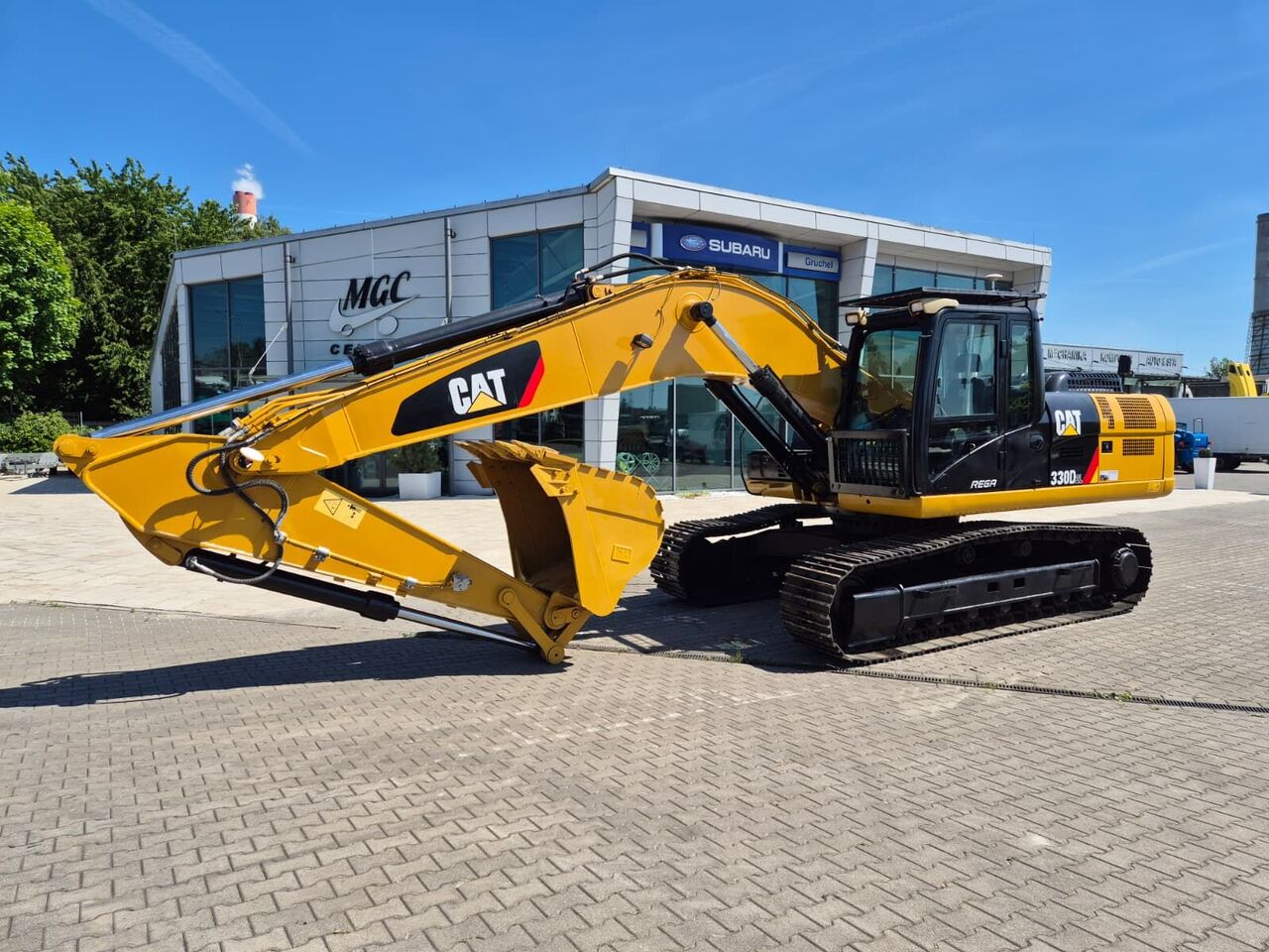 2020 Caterpillar 330D2L Crawler Excavator