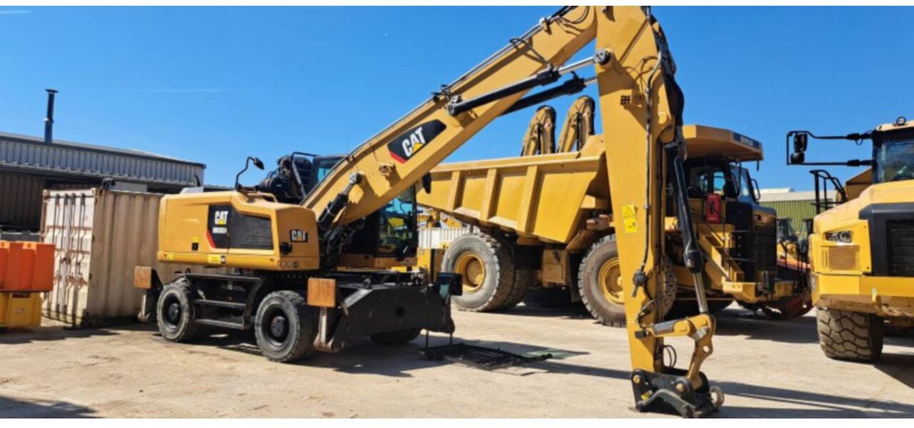 2020 Caterpillar MH3024-06 Wheel Excavator