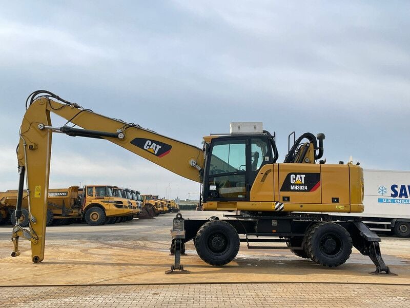 2020 Caterpillar MH3024 Material Handler 2020 Caterpillar MH3024 Material Handler