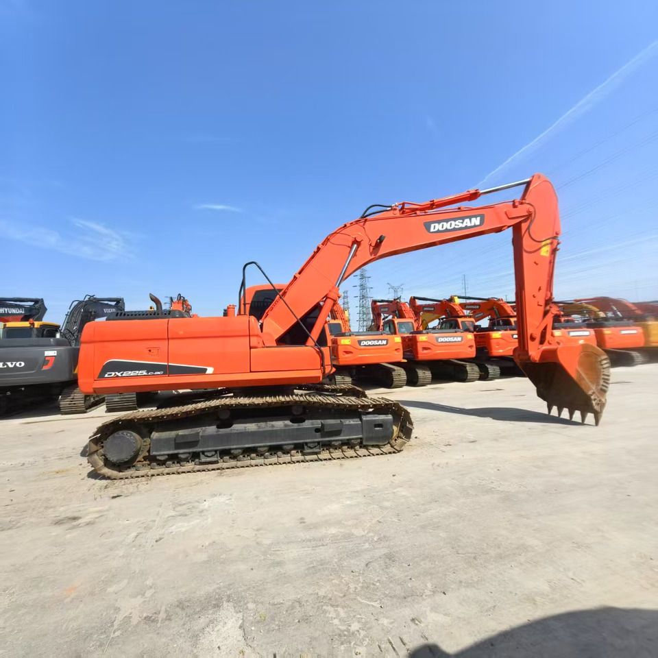 2020 Doosan DX225LCA Crawler Excavator 2020 Doosan DX225LCA Crawler Excavator
