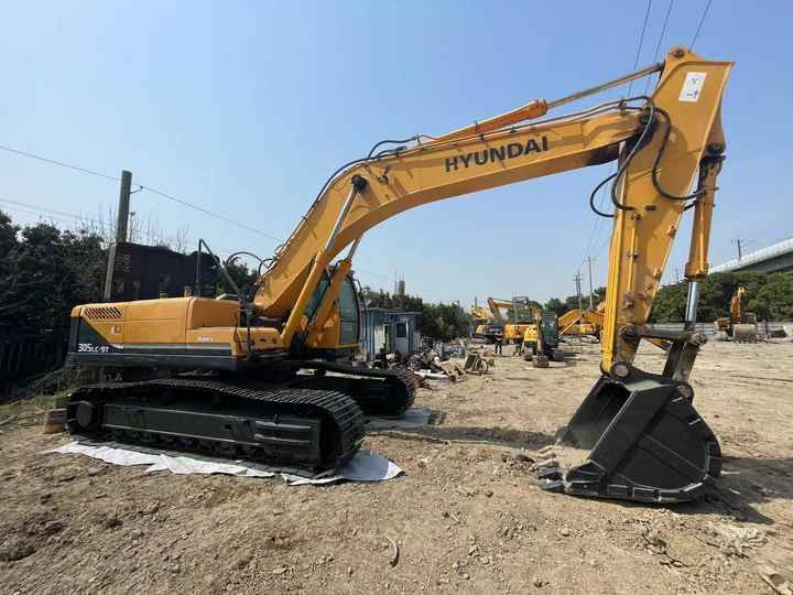 2020 Hyundai 305LC-9T Crawler Excavator