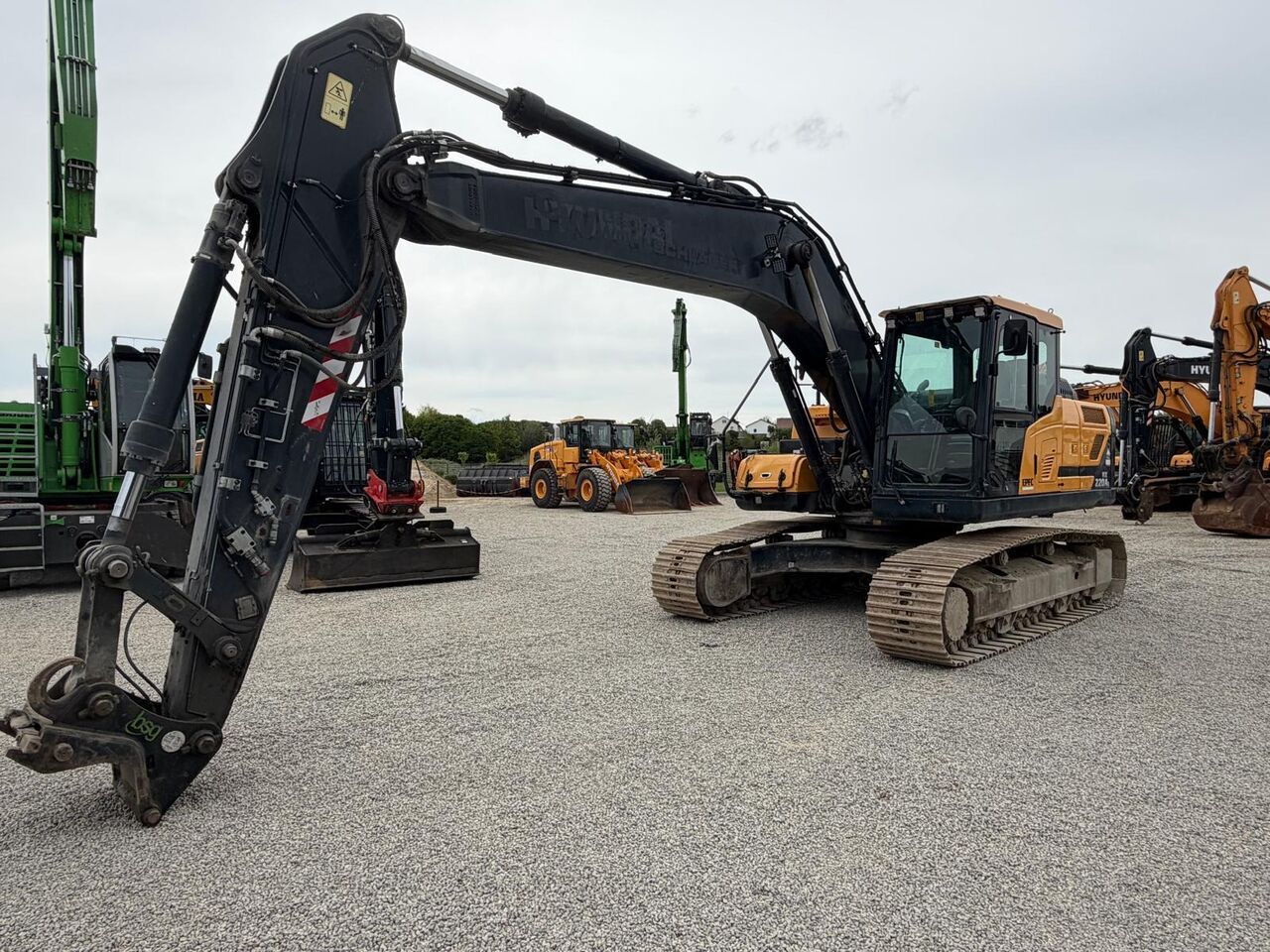 2020 Hyundai HX220AL Crawler Excavator 2020 Hyundai HX220AL Crawler Excavator