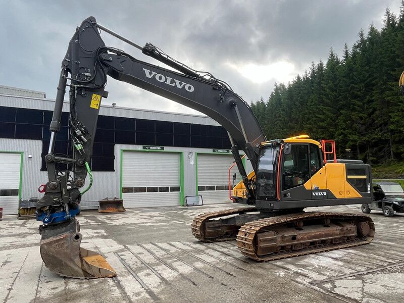 2020 Volvo EC300EL Crawler Excavator 2020 Volvo EC300EL Crawler Excavator