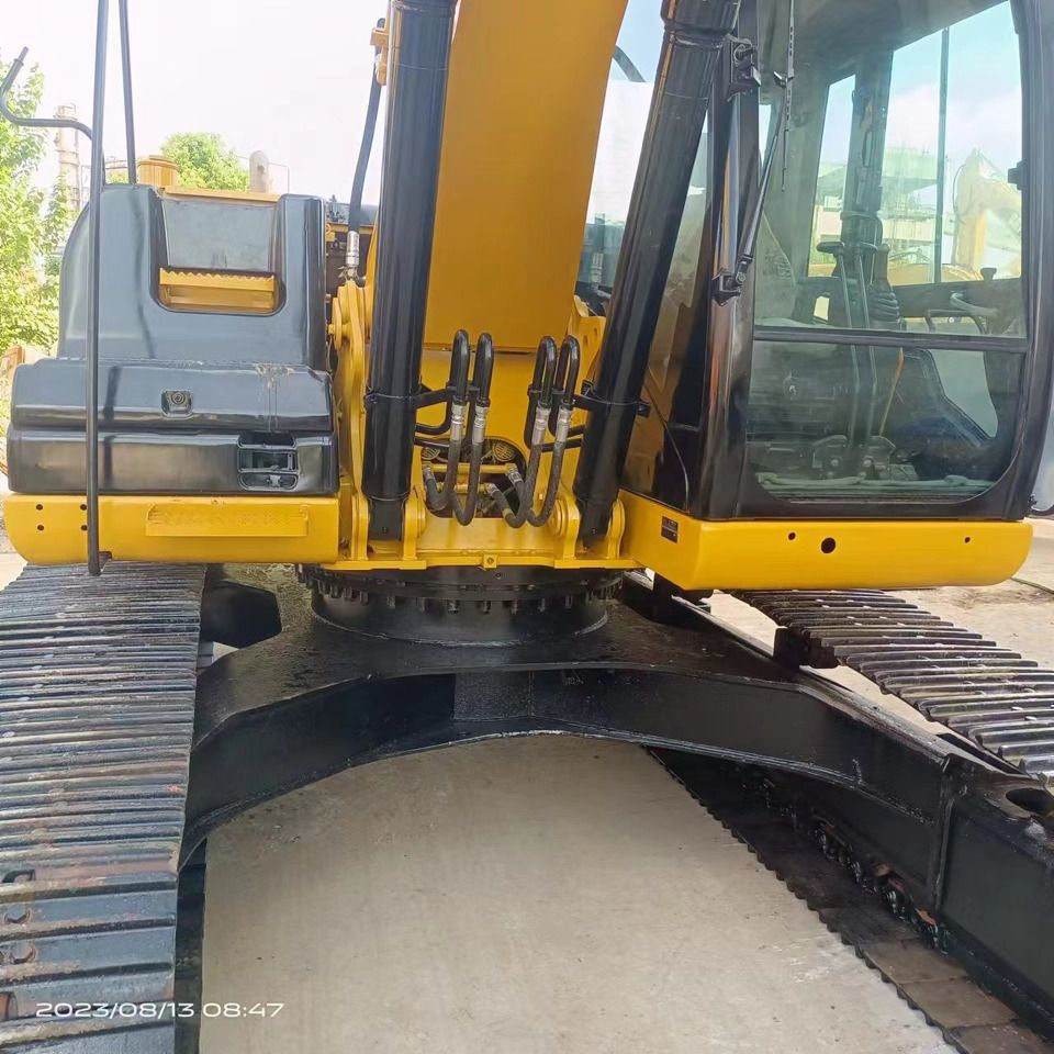 2021 Caterpillar 320D Crawler Excavator