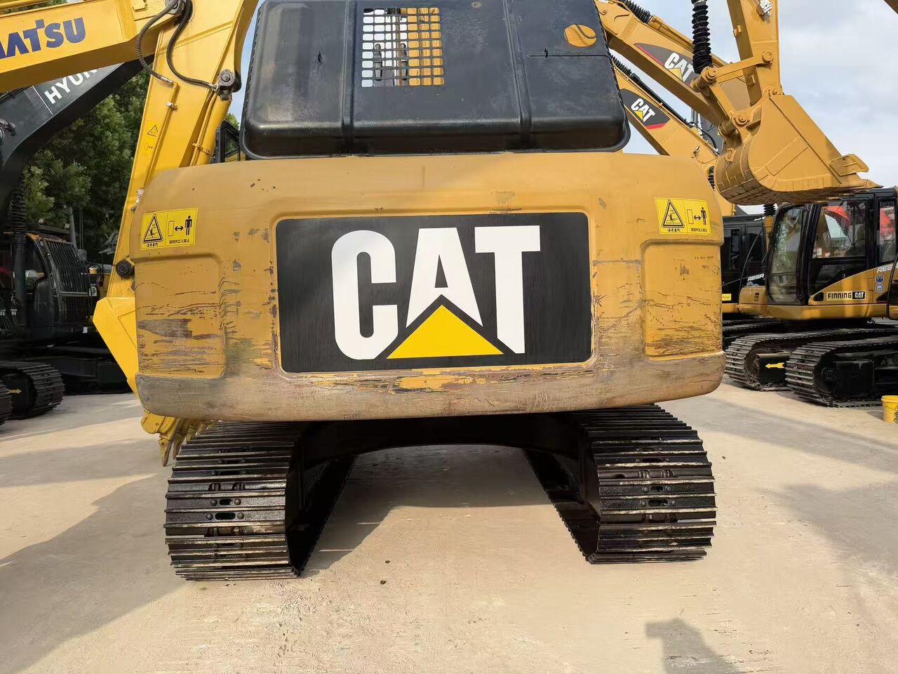 2021 Caterpillar 320D2 Crawler Excavator