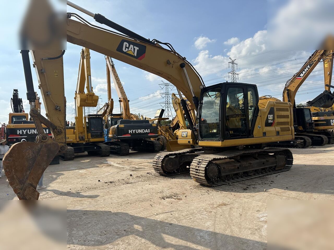 2021 Caterpillar 320GC Crawler Excavator