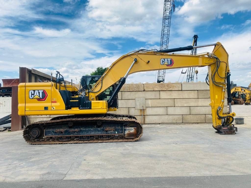 2021 Caterpillar 330 Crawler Excavator
