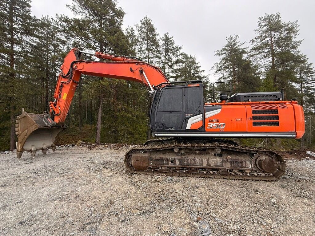 2021 Hitachi ZX350LC-7 Crawler Excavator