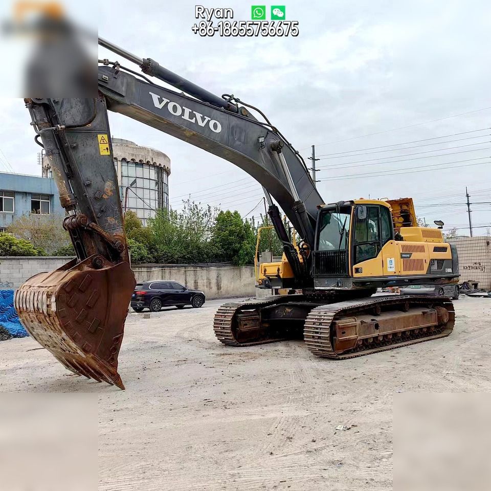 2021 Volvo EC480DL crawler excavator, front three-quarter view 2021 Volvo EC480DL crawler excavator, front three-quarter view
