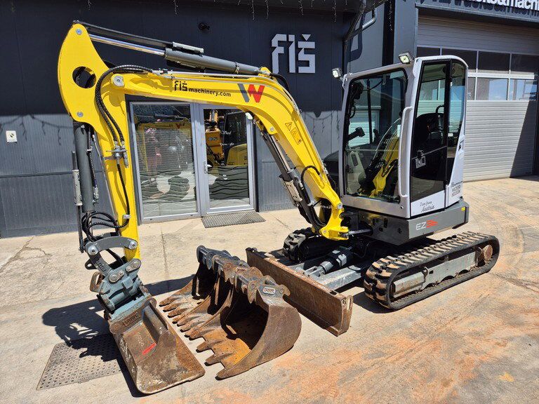 2021 Wacker Neuson EZ36 Mini Excavator 2021 Wacker Neuson EZ36 Mini Excavator
