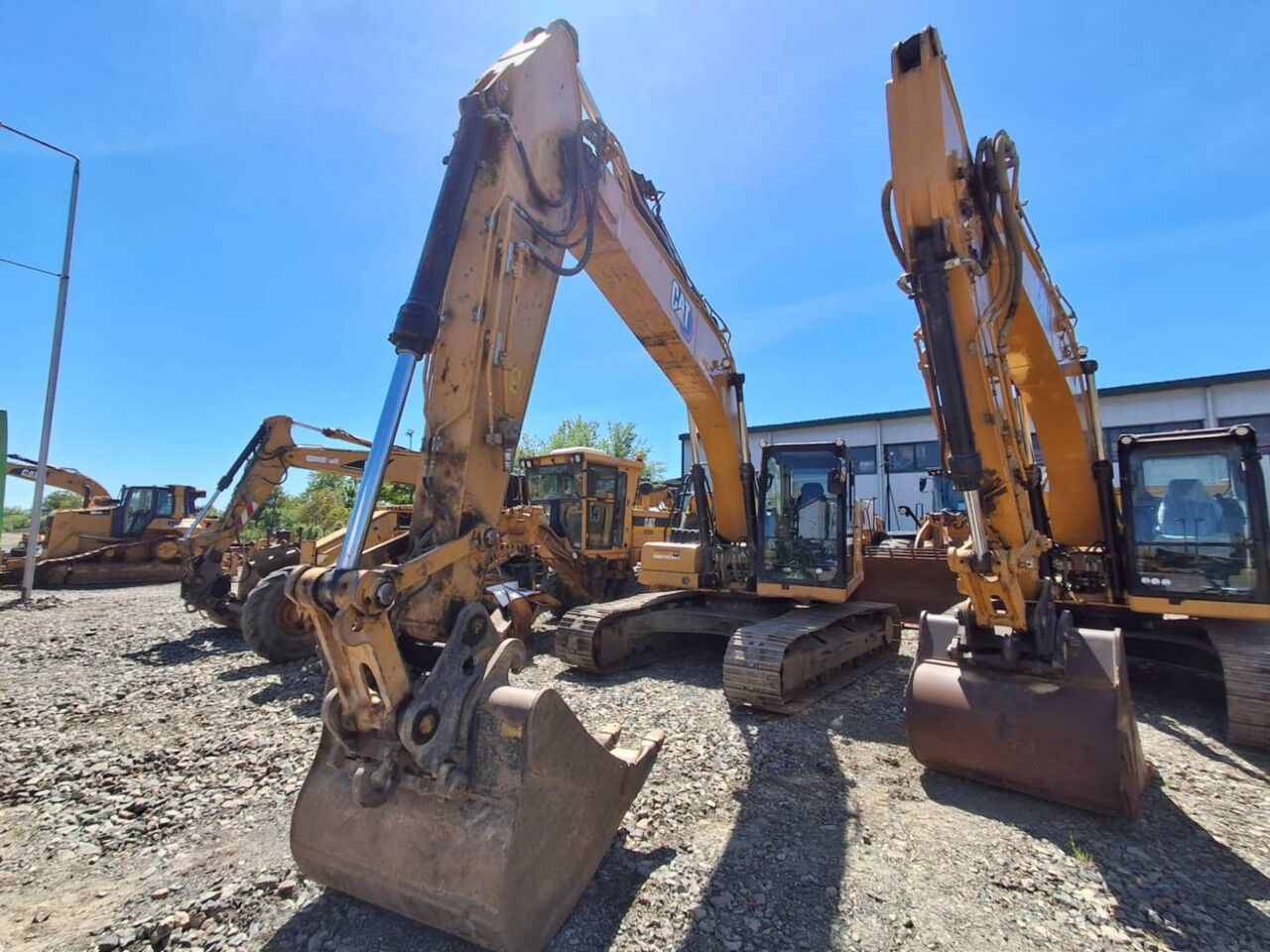 2022 Caterpillar 320-07GC Crawler Excavator