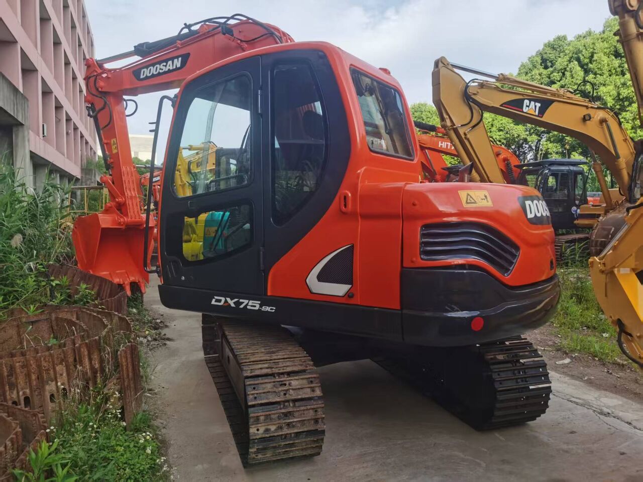 2022 Doosan DX75 Mini Excavator