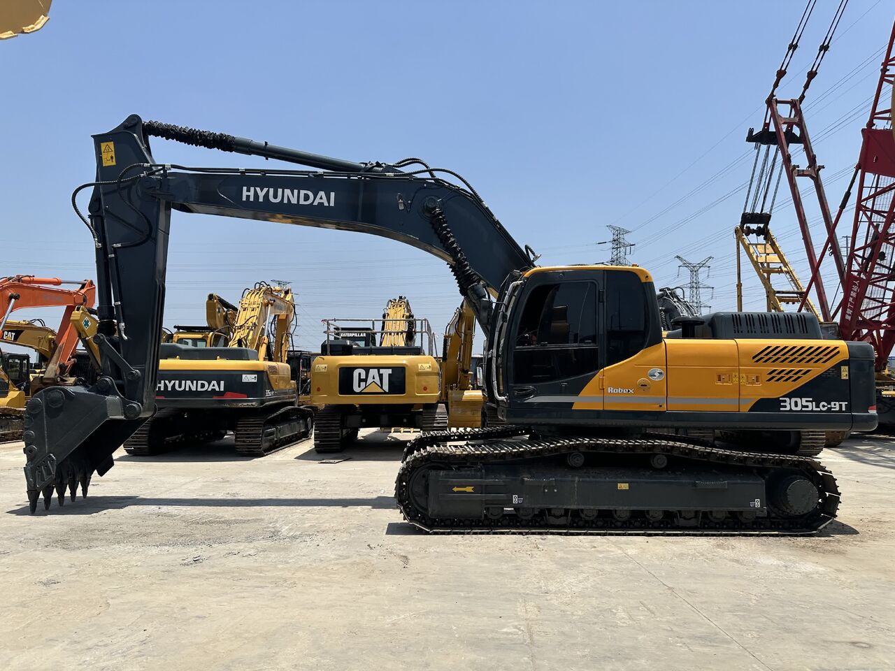 2022 Hyundai R305LC-9T Crawler Excavator 2022 Hyundai R305LC-9T Crawler Excavator