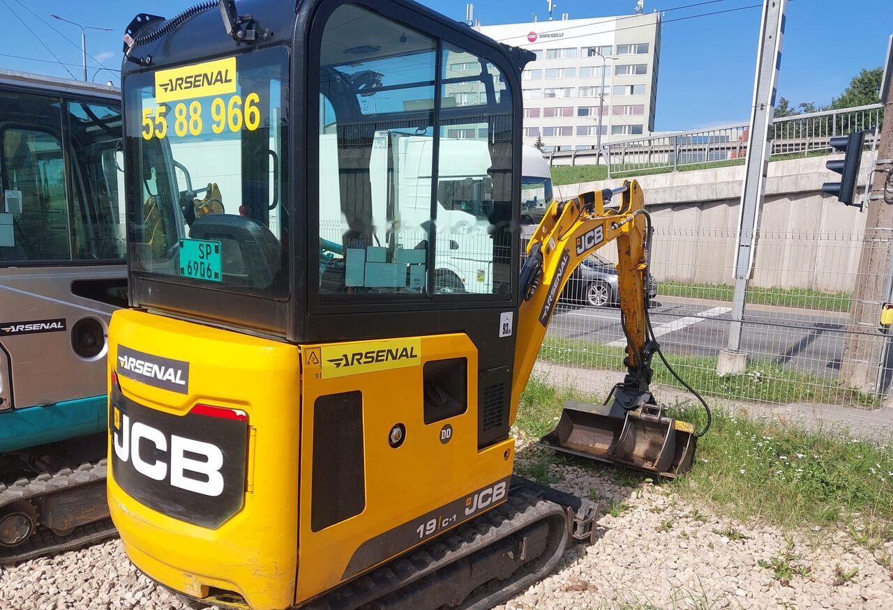 2022 JCB 19C-1 mini excavator, rear three-quarter view 2022 JCB 19C-1 mini excavator, rear three-quarter view