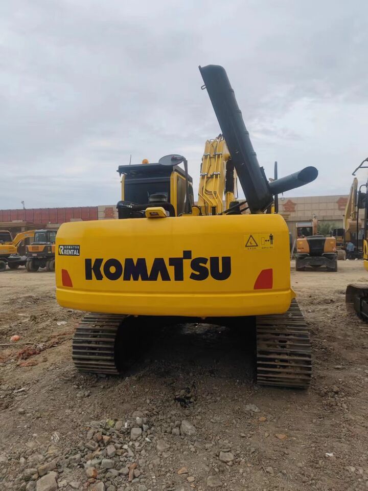 2022 Komatsu PC220 Crawler Excavator