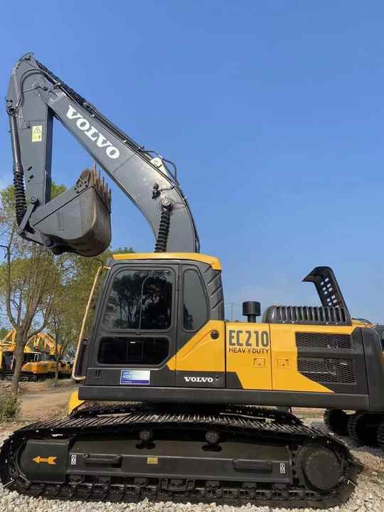 2022 Volvo EC210 Crawler Excavator
