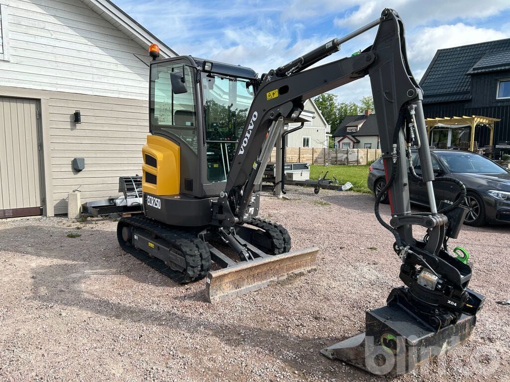 2022 Volvo EC25D Mini Excavator