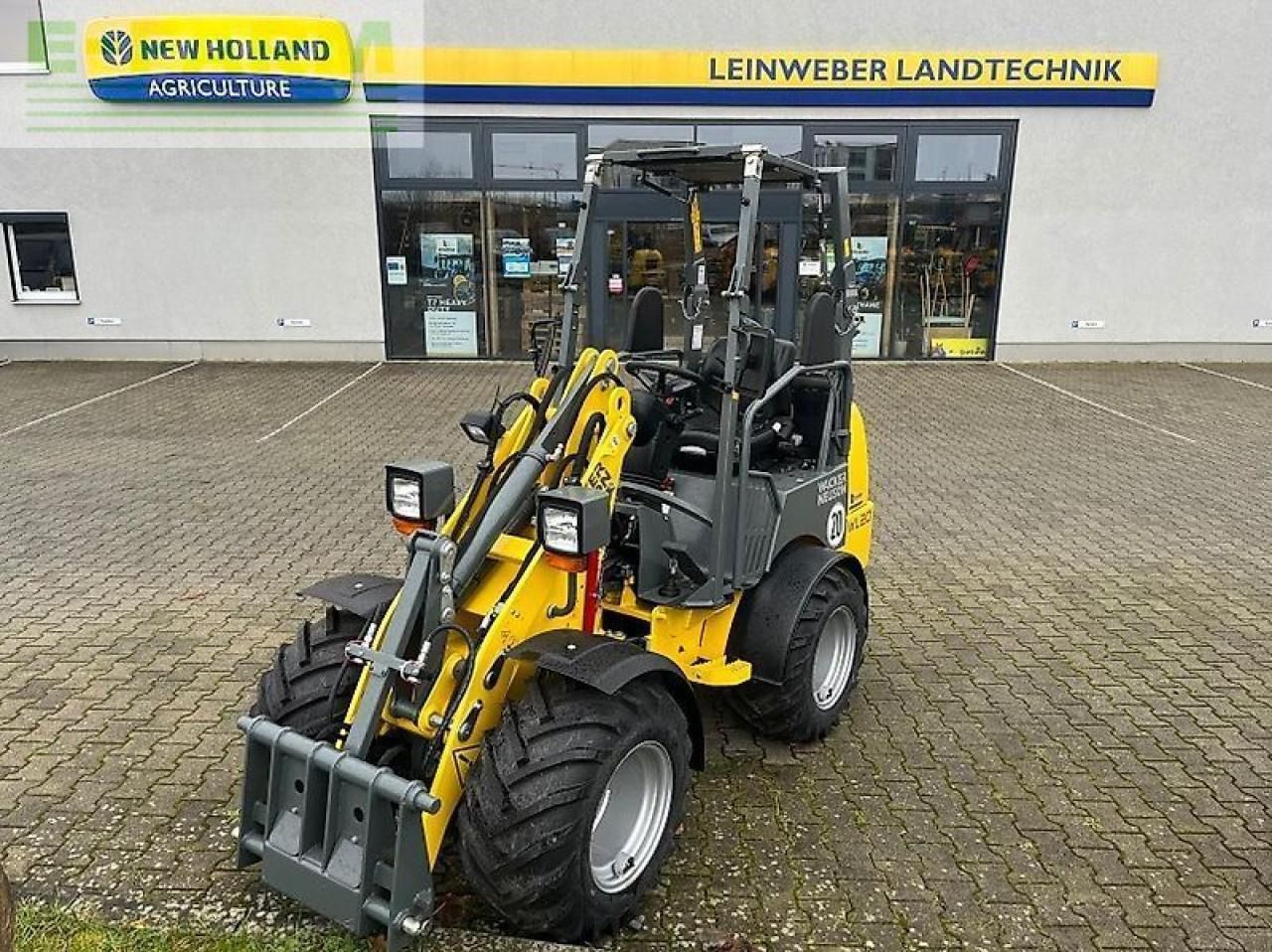 2022 Wacker Neuson WL 20 Mini Excavator 2022 Wacker Neuson WL 20 Mini Excavator