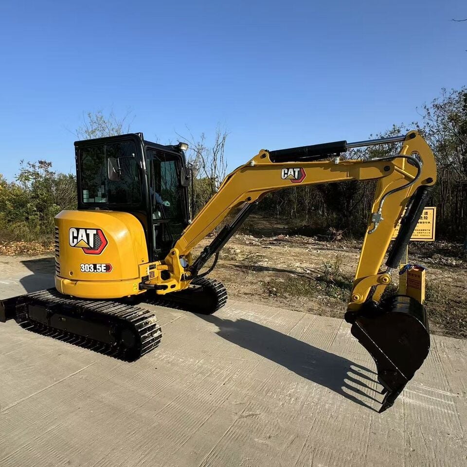 2023 Caterpillar 303.5E Mini Excavator 2023 Caterpillar 303.5E Mini Excavator