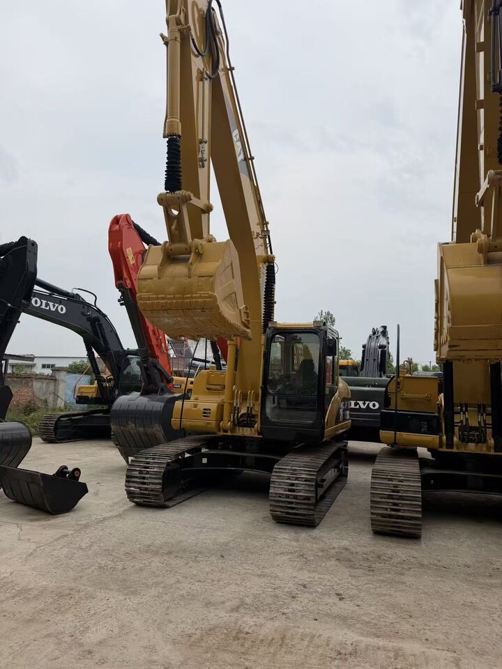 2023 Caterpillar 320C Crawler Excavator