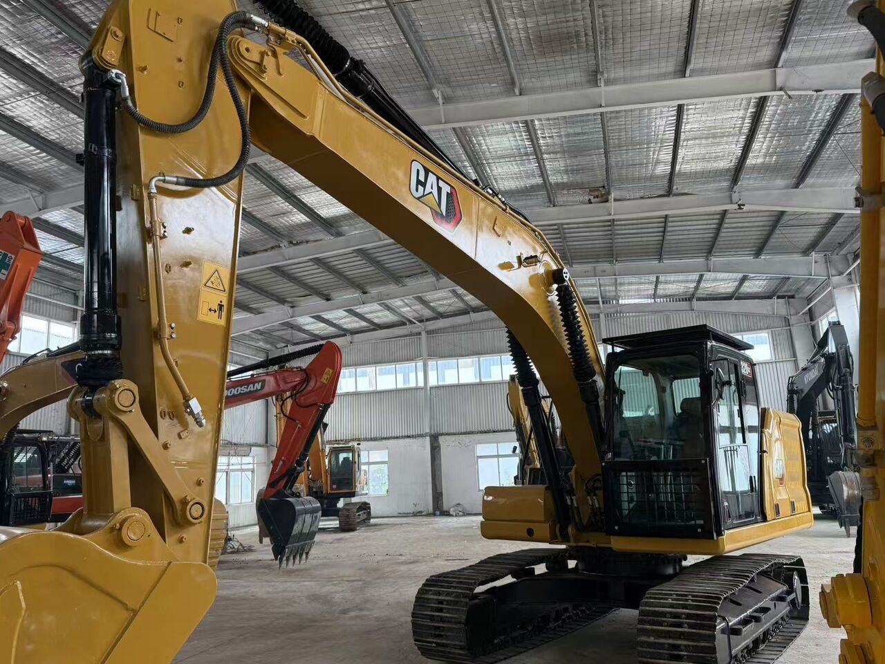 2023 Caterpillar 320GC Crawler Excavator