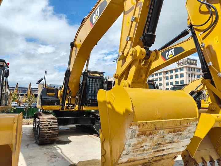 2023 Caterpillar 336D2 Crawler Excavator
