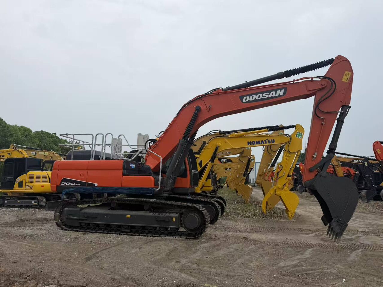 2023 Doosan DX340LC-9C Crawler Excavator