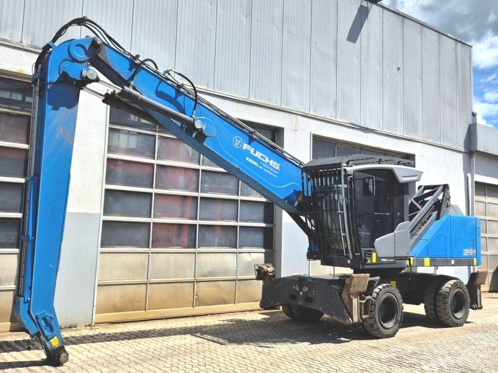 2023 Fuchs MHL331 F Material Handler
