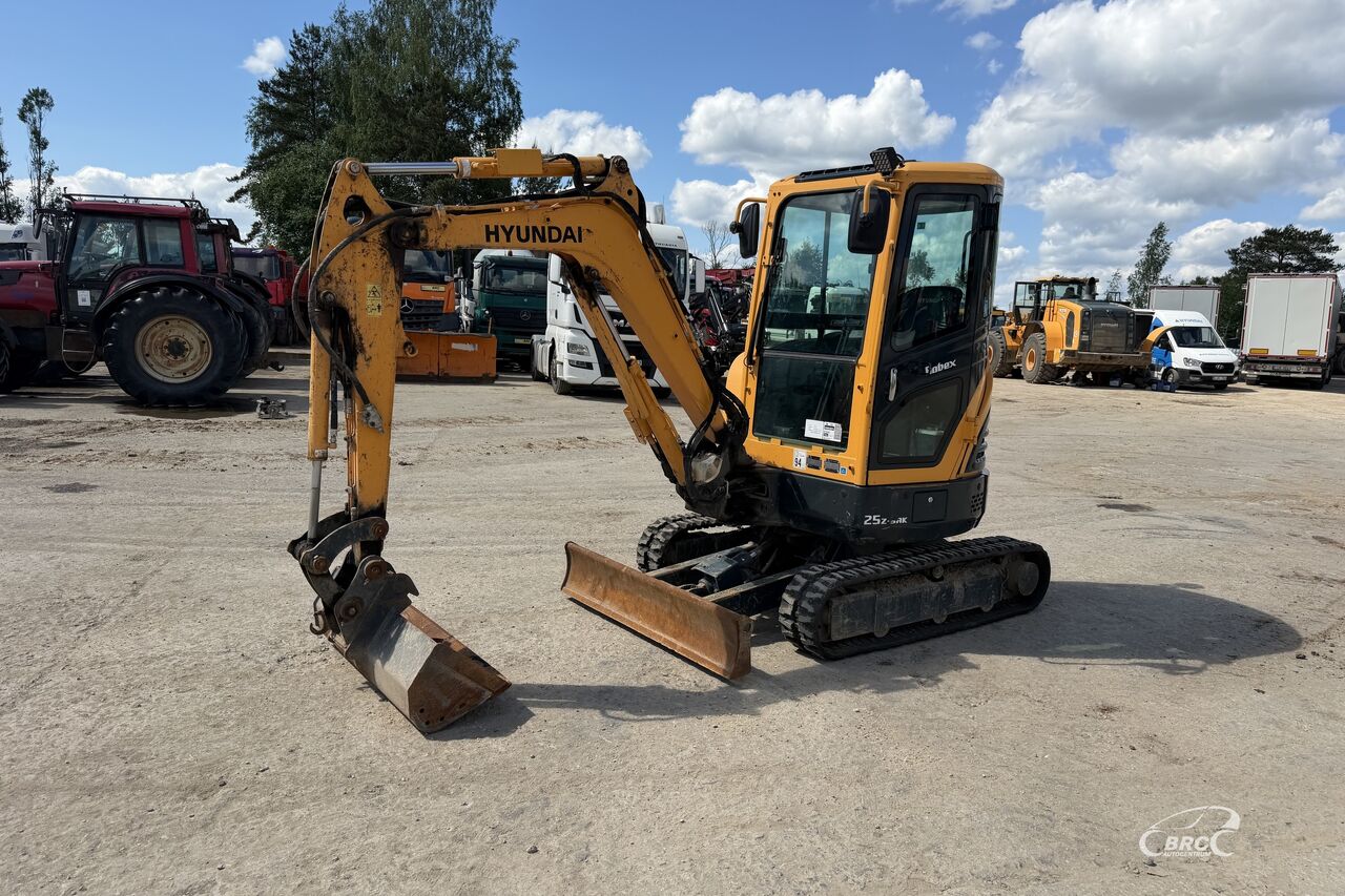 2023 Hyundai R25Z-9AK Mini Excavator 2023 Hyundai R25Z-9AK Mini Excavator
