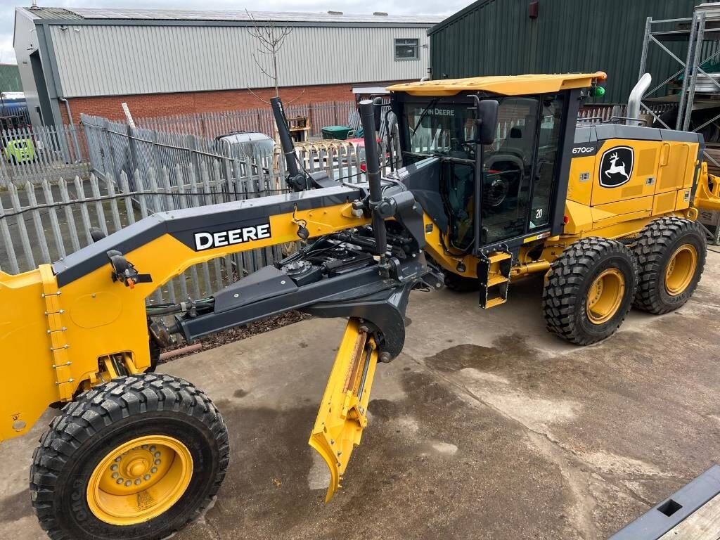 2023 John Deere 670G Crawler Excavator