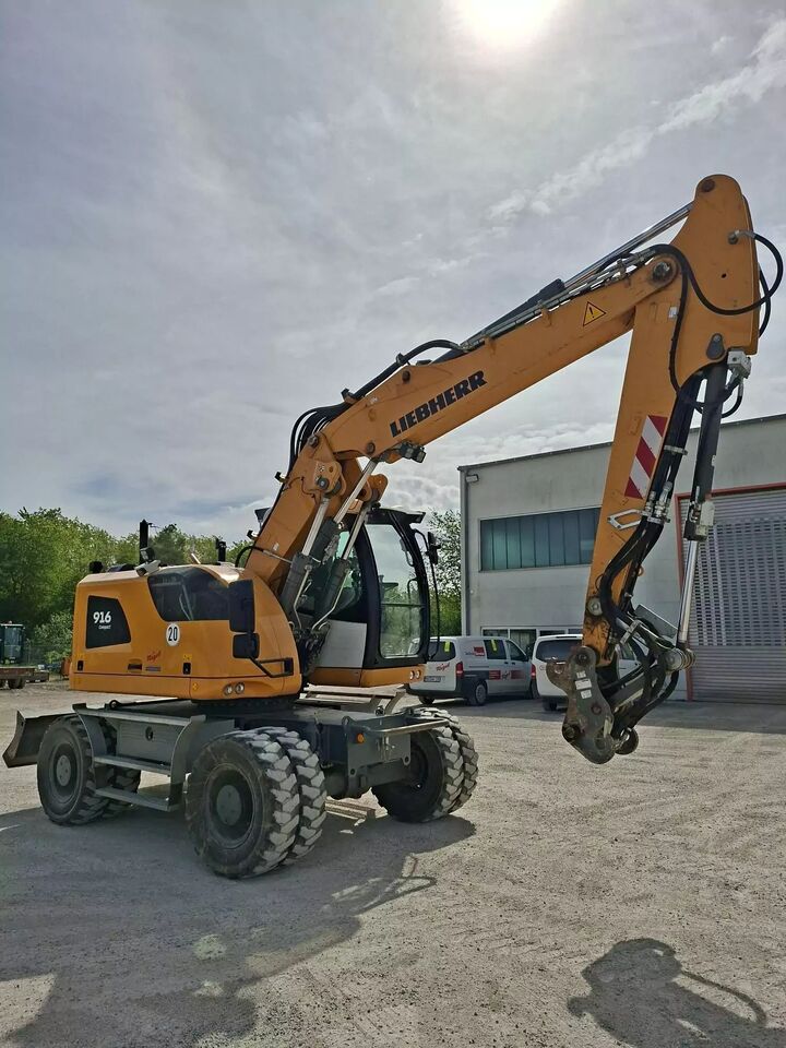 2023 Liebherr A 916 Wheel Excavator