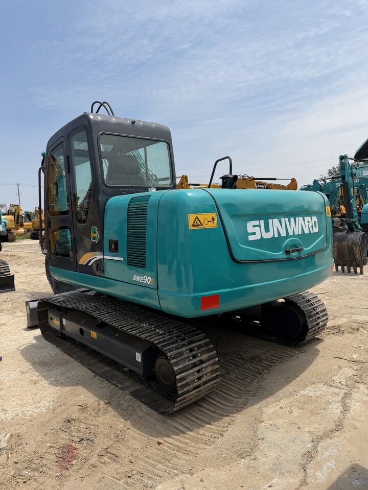 2023 Sunward SWE90E Mini Excavator