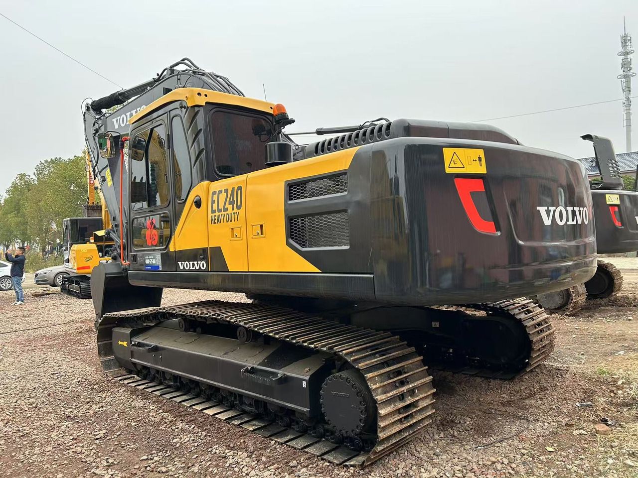 2023 Volvo 240B Crawler Excavator