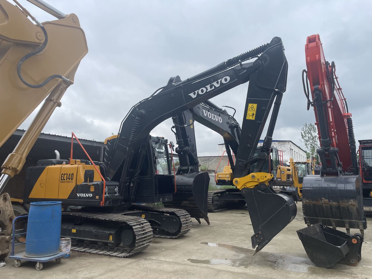 2023 Volvo EC140 Crawler Excavator