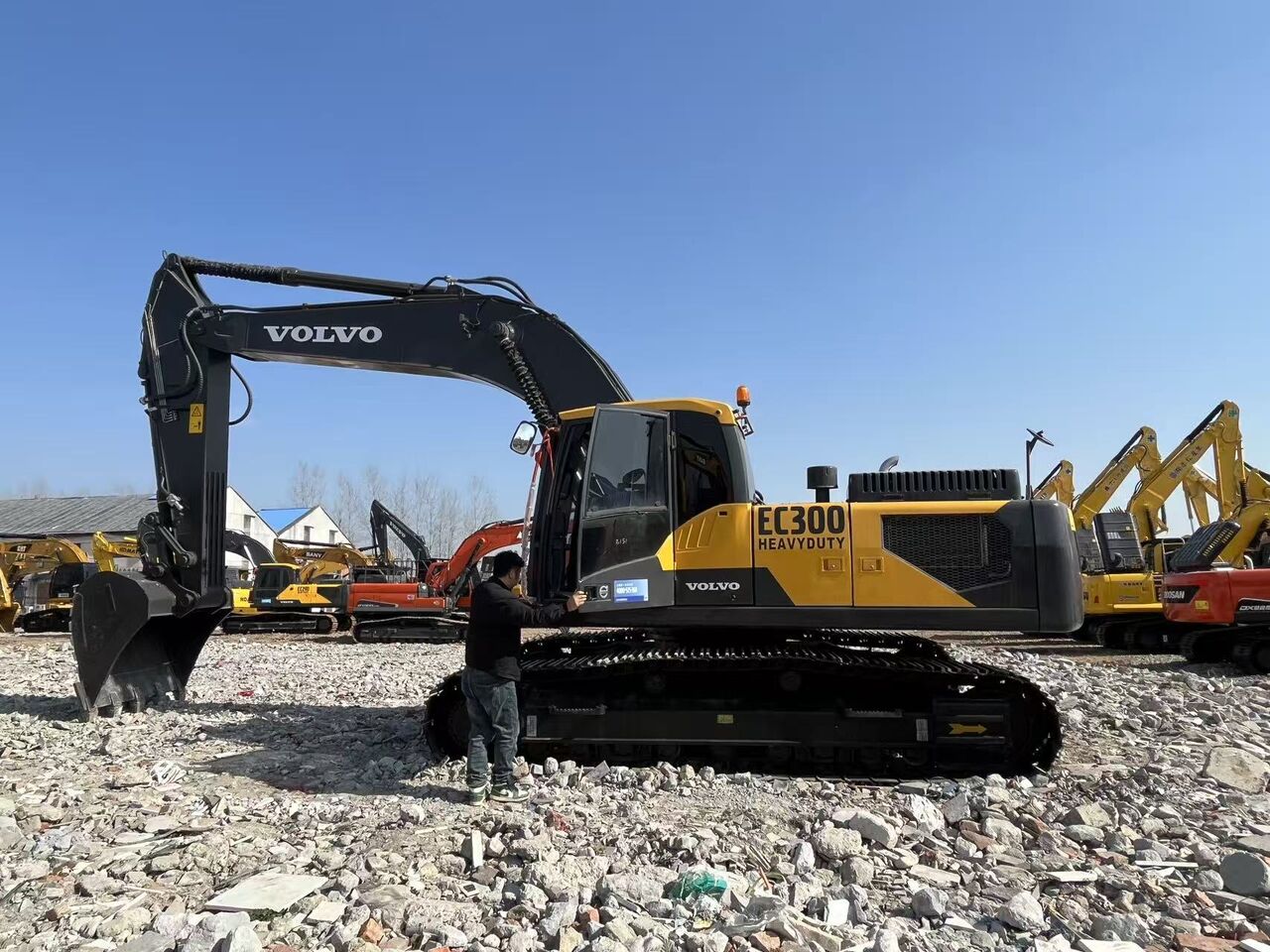 2023 Volvo EC300 Crawler Excavator 2023 Volvo EC300 Crawler Excavator