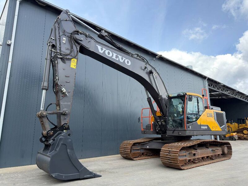 2023 Volvo EC300EL Crawler Excavator 2023 Volvo EC300EL Crawler Excavator