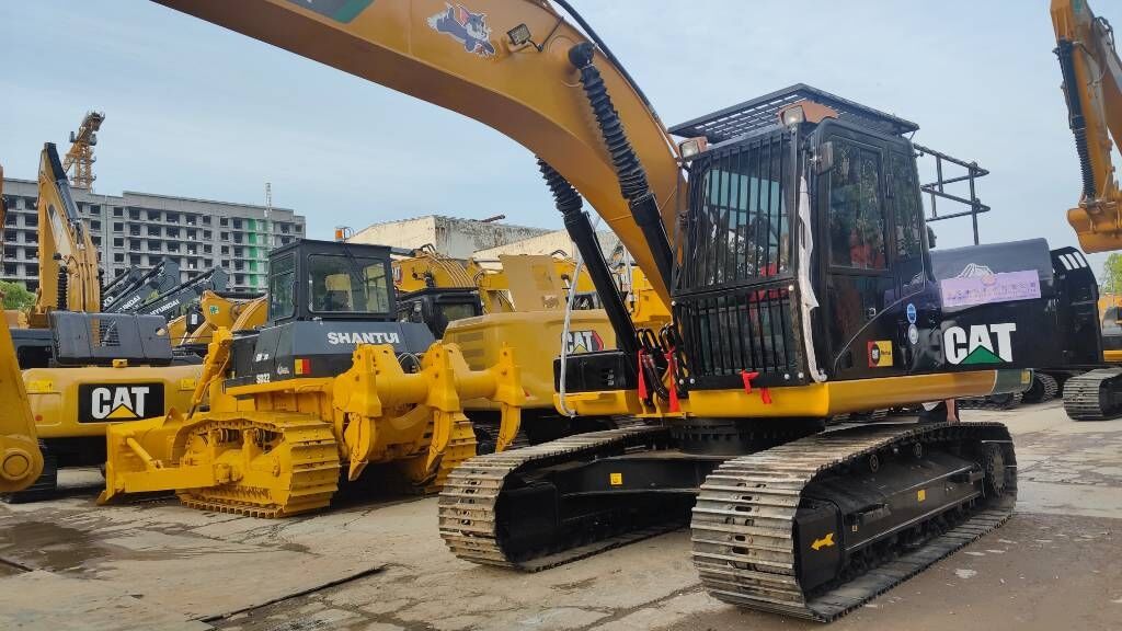 2024 Caterpillar 320D2L Crawler Excavator