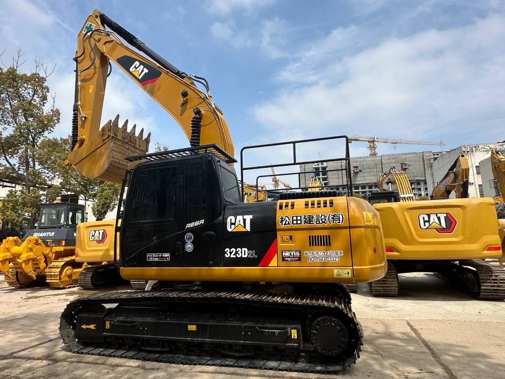 2024 Caterpillar 323D2L Crawler Excavator 2024 Caterpillar 323D2L Crawler Excavator