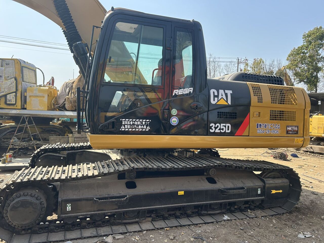 2024 Caterpillar 325DLC Crawler Excavator