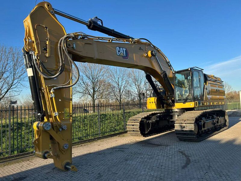 2024 Caterpillar 374 Crawler Excavator
