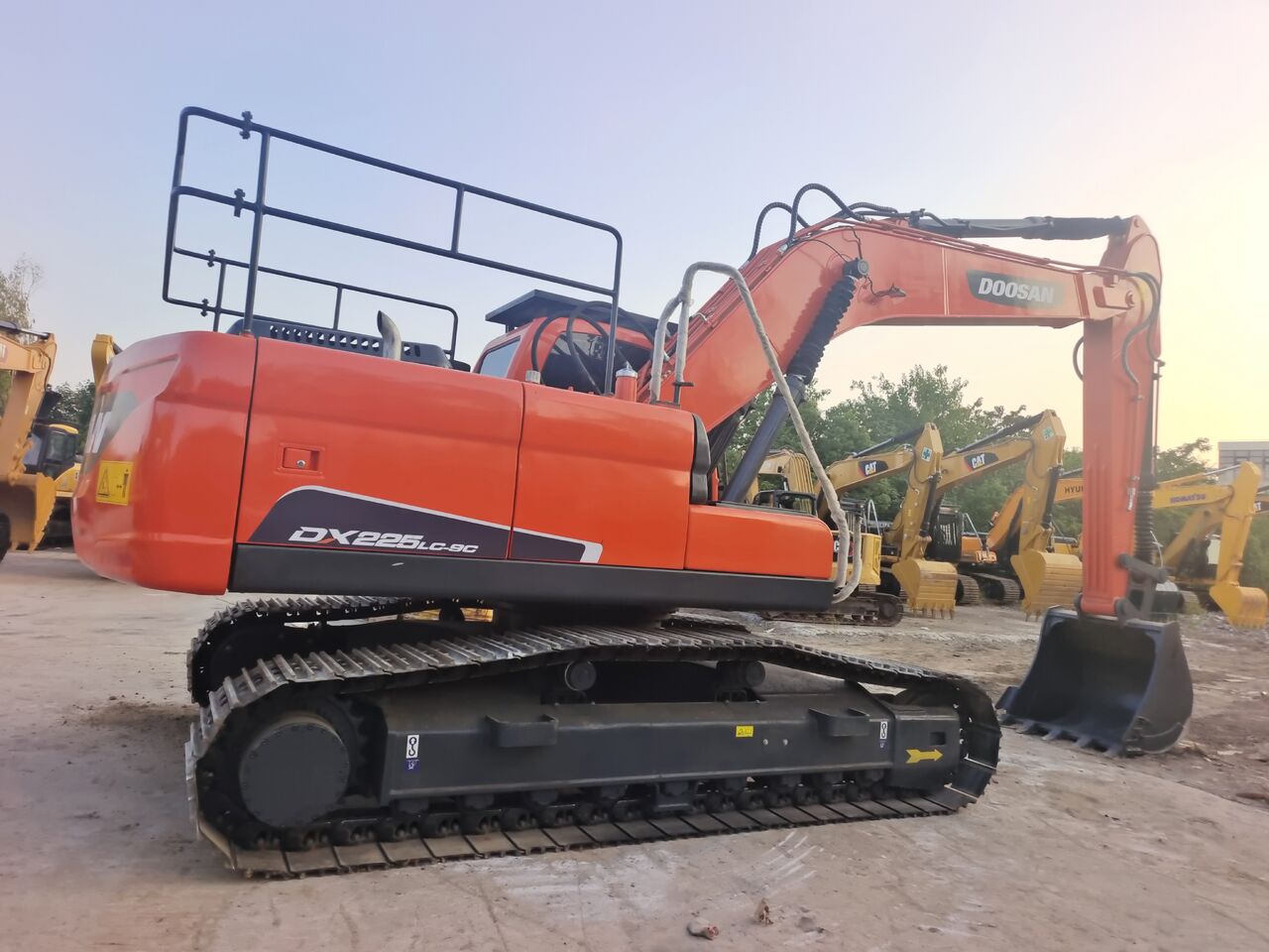 2024 Doosan DX225LC-9C Crawler Excavator 2024 Doosan DX225LC-9C Crawler Excavator