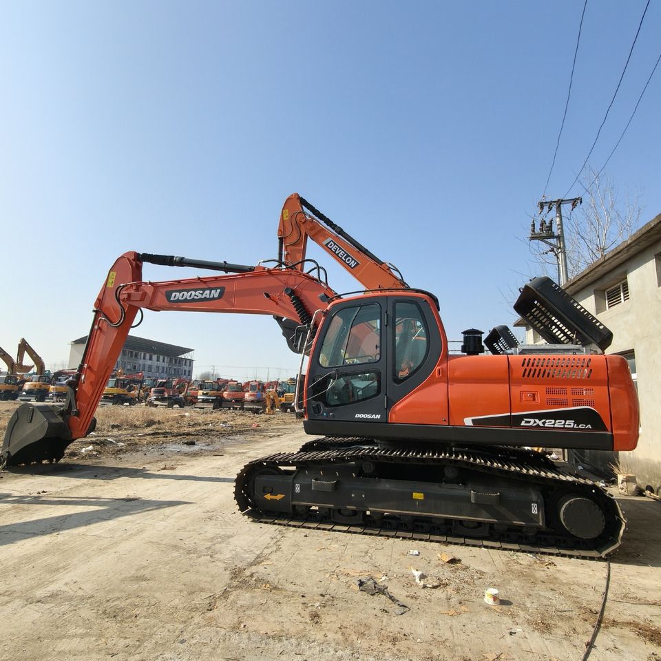2024 Doosan DX225LCA Crawler Excavator 2024 Doosan DX225LCA Crawler Excavator