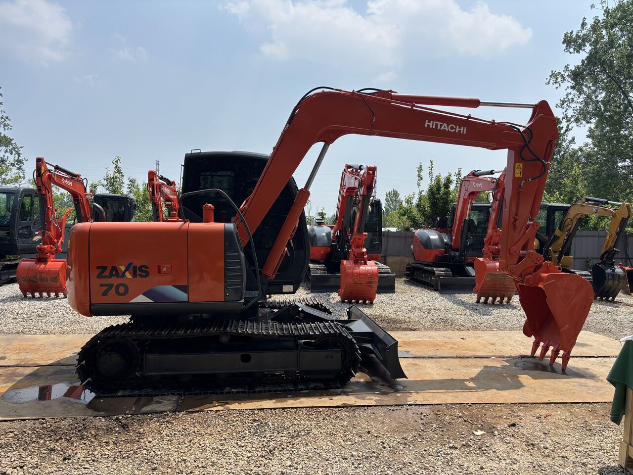 2024 Hitachi ZX70 Mini Excavator 2024 Hitachi ZX70 Mini Excavator