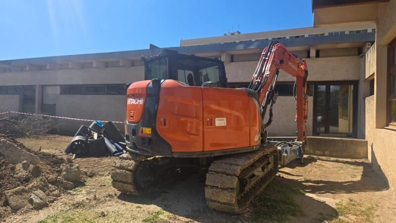 2024 Hitachi ZX95USB-7 Crawler Excavator