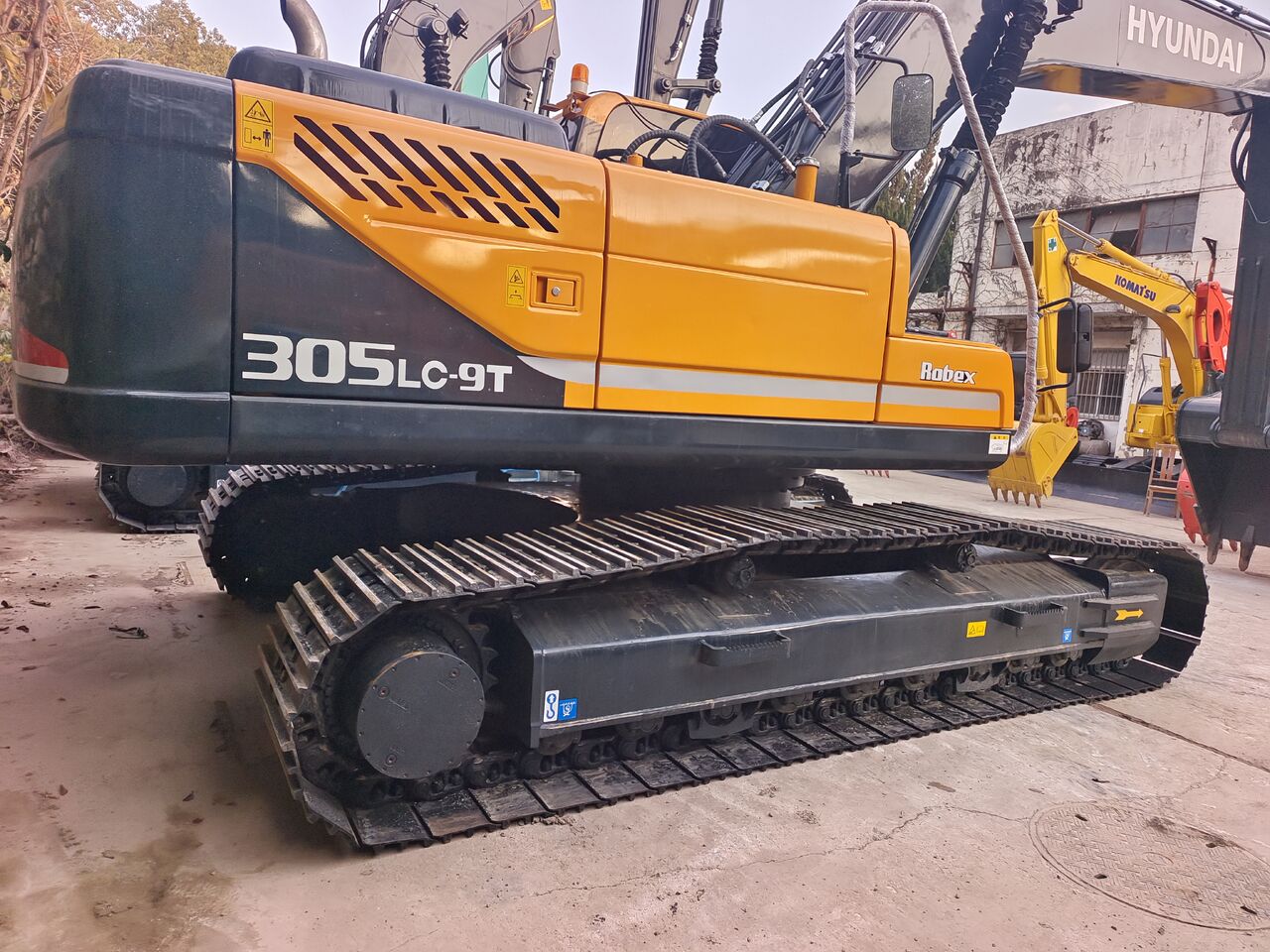 2024 Hyundai 305LC-9T Crawler Excavator