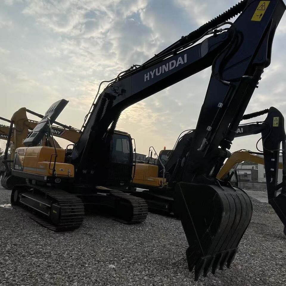 2024 Hyundai R220LC-9S Crawler Excavator