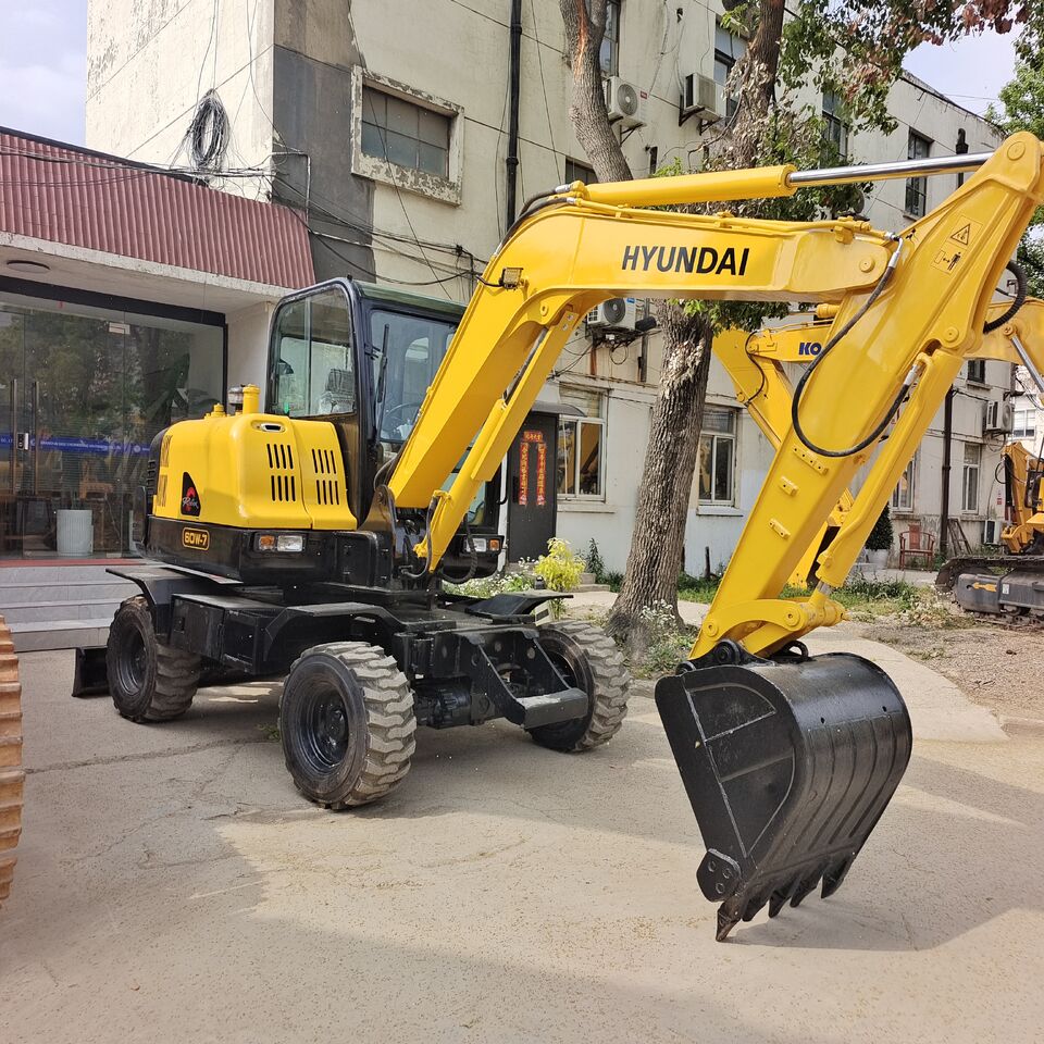 2024 Hyundai R60W-7 Wheel Excavator